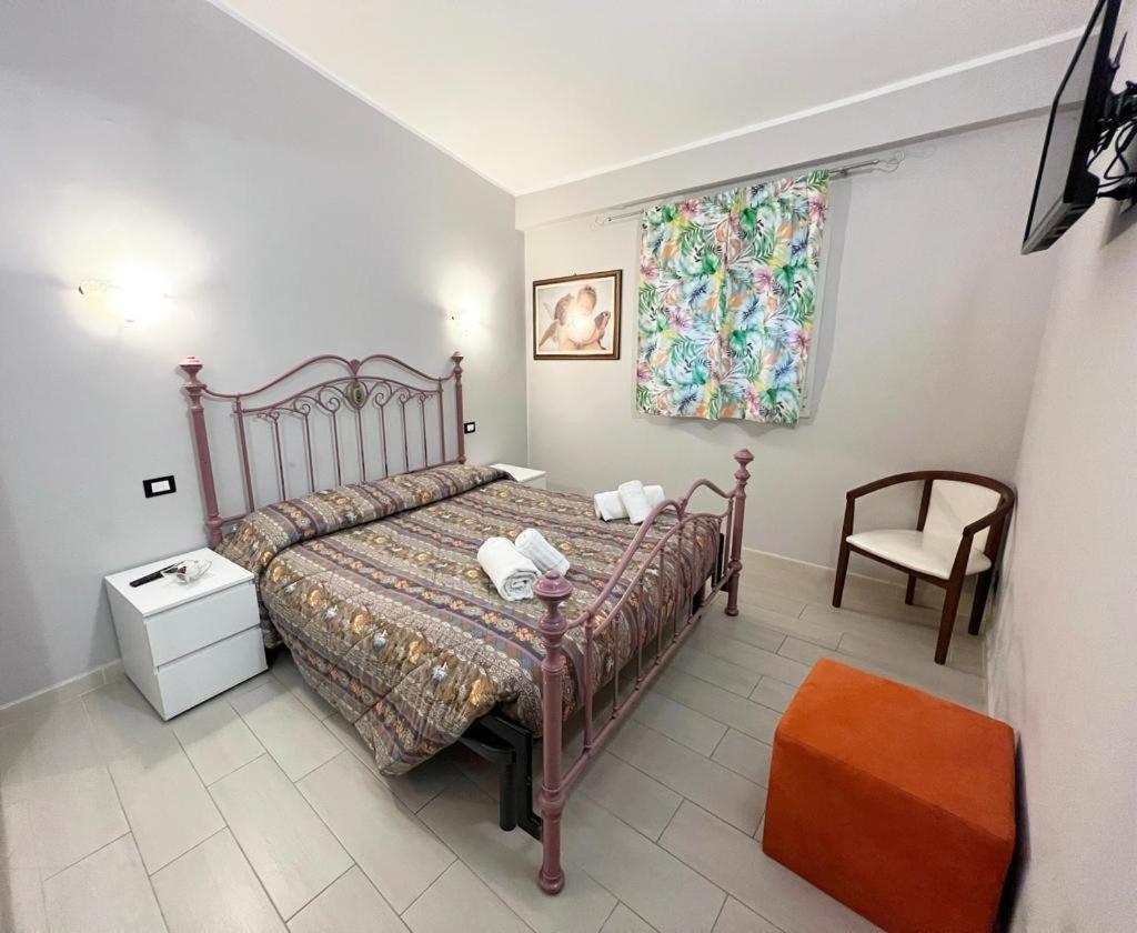 Apartment Taormina Center, Via Celestino Penna 6 Bagian luar foto